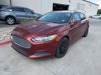 Used 2014 Ford Fusion SE image 1