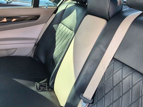 Used 2013 BMW 750Li xDrive image 9