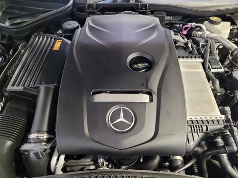 Used 2019 Mercedes-Benz SLC 300 w/ Premium Package image 30