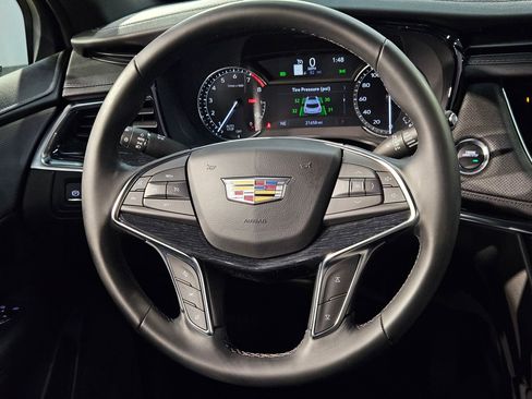 Used 2025 Cadillac XT5 Premium Luxury image 28