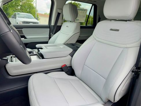 New 2026 Ford Expedition Max Platinum AWD/4WD image 14