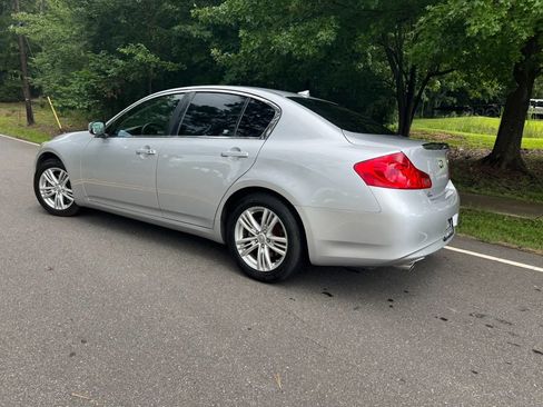 Used 2012 INFINITI G25 Journey image 9