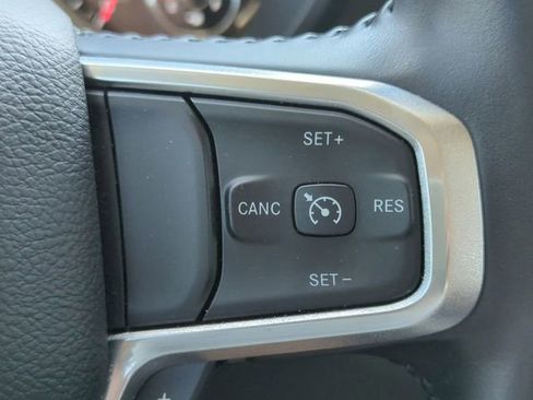 Used 2022 RAM 1500 Laramie RWD image 28