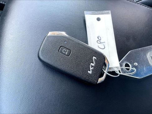 Used 2022 Kia Telluride SX FWD image 35