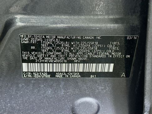 Used 2014 Toyota RAV4 Limited w/ Technology Package FWD image 12