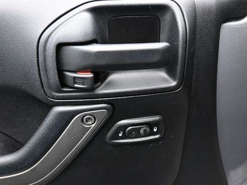 Used 2016 Jeep Wrangler Unlimited Sport w/ Quick Order Package 24S image 10