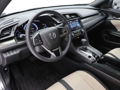 Used 2019 Honda Civic EX image 13