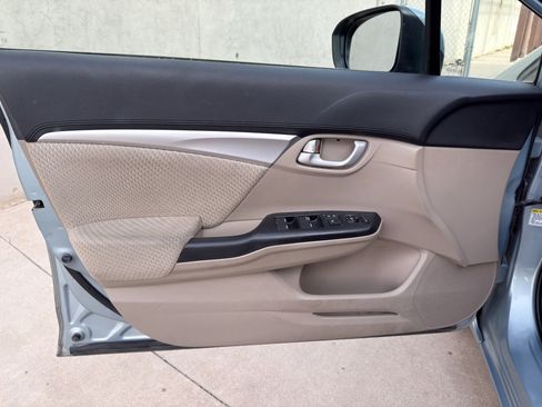 Used 2015 Honda Civic Hybrid Sedan 4D image 29