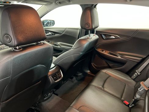 Used 2024 Chevrolet Malibu LT FWD image 21