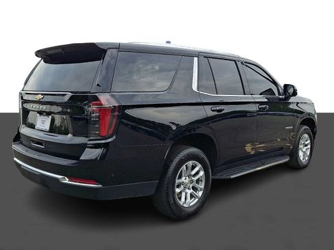 Used 2025 Chevrolet Tahoe LS AWD/4WD image 6