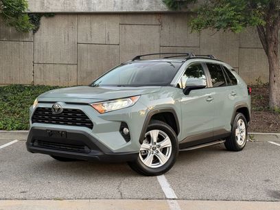 Used 2019 Toyota RAV4 XLE w/ Convenience Package