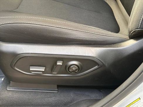 Used 2023 Jeep Grand Cherokee L Laredo image 21