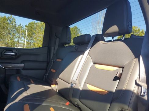 Used 2020 GMC Sierra 1500 AT4 image 11