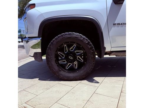 Used 2022 Chevrolet Silverado 2500 LTZ w/ LTZ Plus Package AWD/4WD image 30
