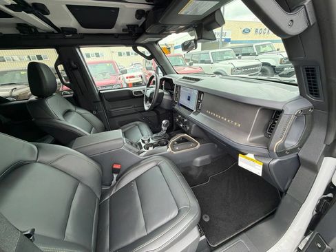 New 2026 Ford Bronco Badlands AWD/4WD image 11