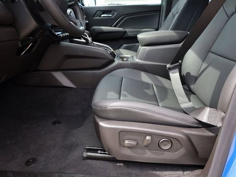 New 2026 GMC Canyon Elevation w/ Convenience Package image 11