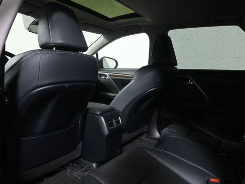 Used 2021 Lexus RX 350L Premium w/ Premium Package AWD/4WD image 7