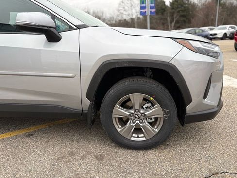 New 2025 Toyota RAV4 XLE image 10
