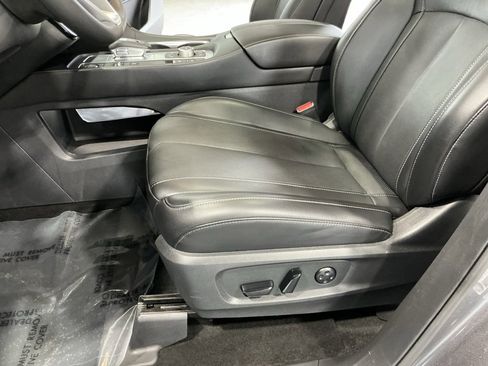 Used 2025 INFINITI QX60 Pure image 19