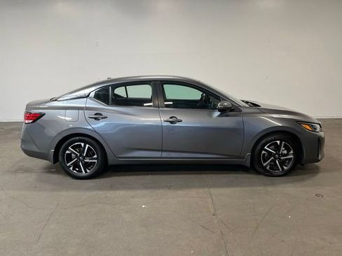 Used 2024 Nissan Sentra SV w/ Trunk Package FWD image 3
