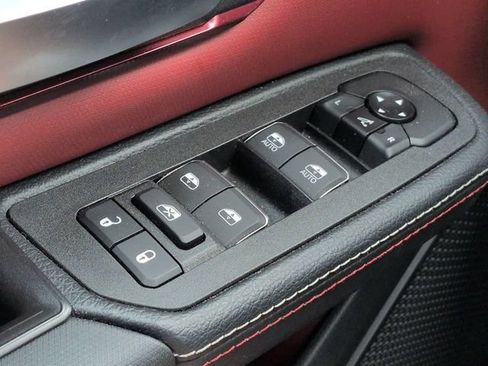 Used 2025 RAM 1500 Rebel w/ Rebel Level 1 Equipment Group AWD/4WD image 31