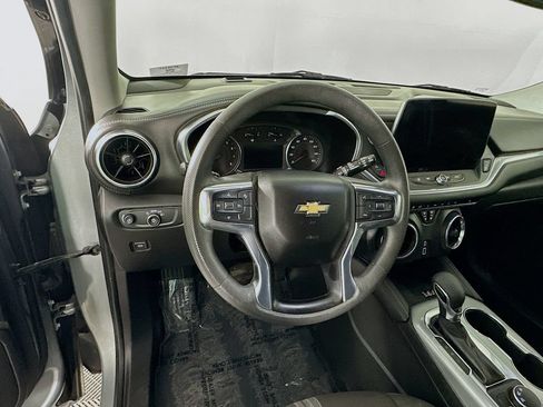 Used 2023 Chevrolet Blazer LT w/ Convenience Package FWD image 18