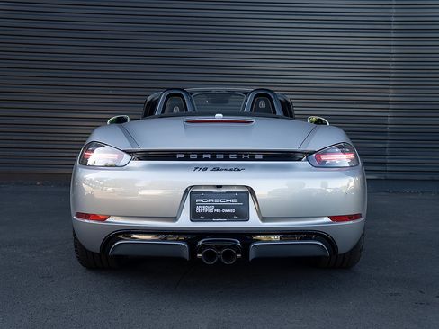 Certified 2024 Porsche 718 Boxster image 30
