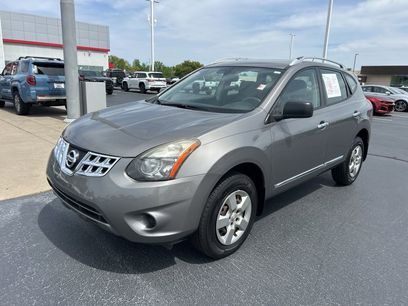 Used 2014 Nissan Rogue S w/ Convenience Package