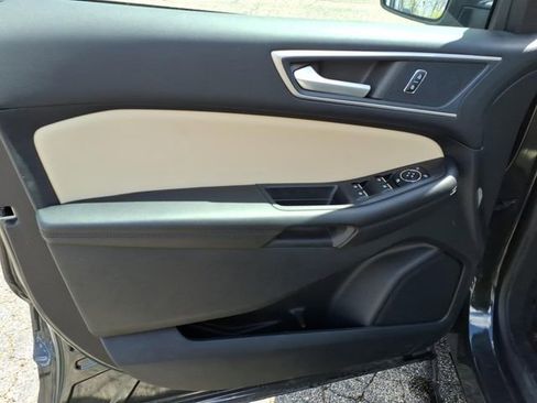 Used 2023 Ford Edge SEL w/ Convenience Package AWD/4WD image 11
