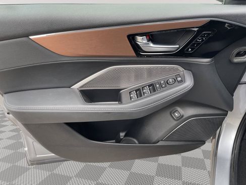 Used 2022 Acura MDX SH-AWD image 7