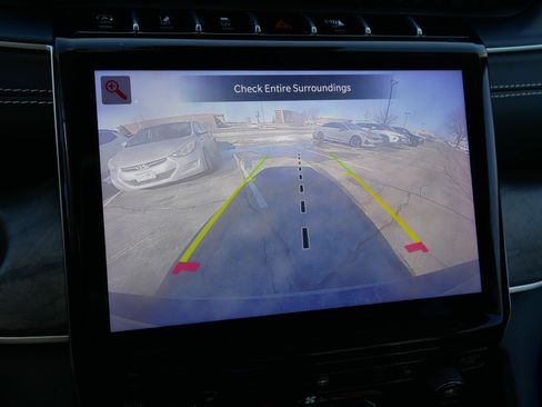 Used 2021 Jeep Grand Cherokee L Limited image 6