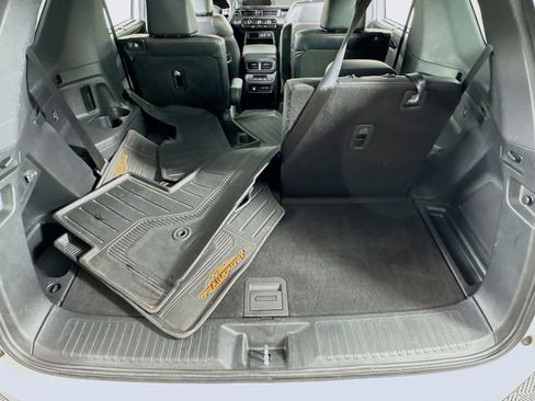 Used 2024 Honda Pilot TrailSport image 22