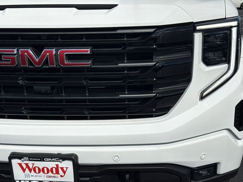 New 2026 GMC Sierra 1500 Elevation w/ Elevation Premium Package AWD/4WD image 12