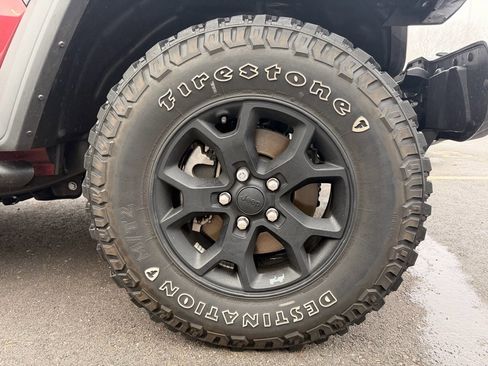 Used 2021 Jeep Wrangler Willys image 8