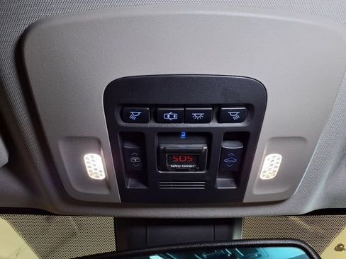 Used 2019 Toyota Camry XSE w/ Driver Assist Package FWD image 16
