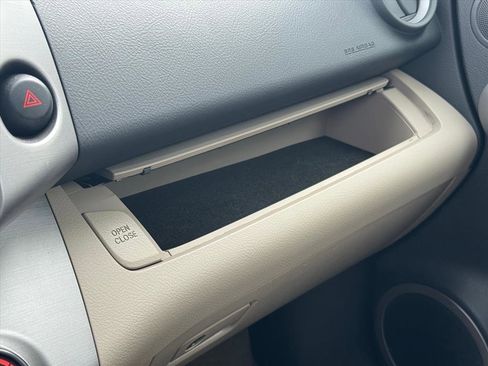 Used 2006 Toyota RAV4 4WD image 13