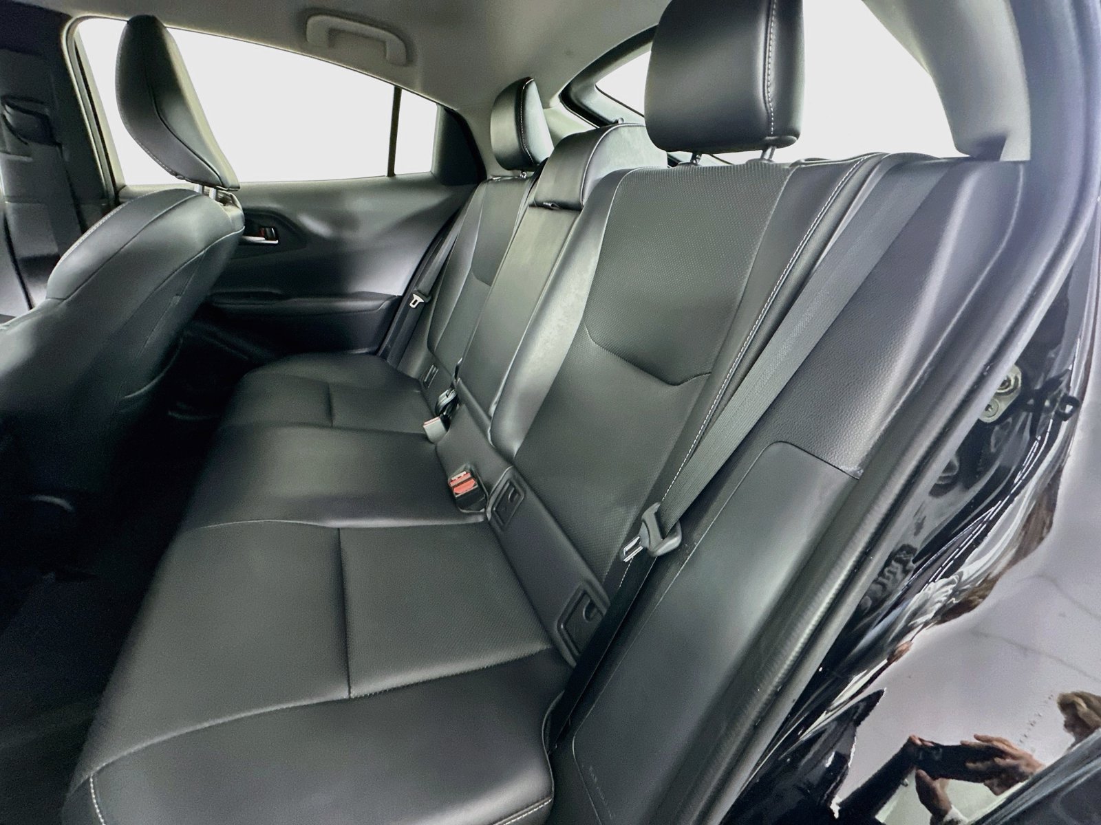 Used 2023 Toyota Prius XLE AWD/4WD image 24