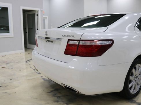 Used 2008 Lexus LS 460 L w/ Preferred Accessory Pkg RWD image 34