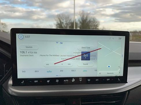 New 2025 Ford Escape SE FWD image 22
