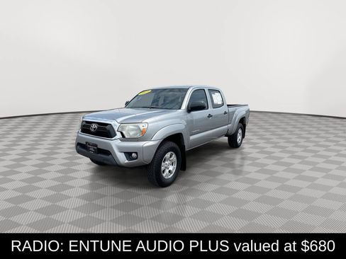 Used 2015 Toyota Tacoma 4x4 Double Cab w/ SR5 Package image 6