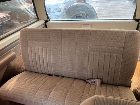 Used 1990 Ford Bronco 2dr Wagon image 12