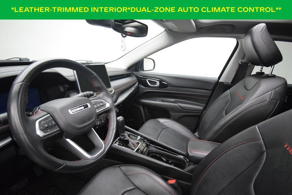 Used 2022 Jeep Compass Trailhawk w/ Trailhawk Elite Group AWD/4WD image 7