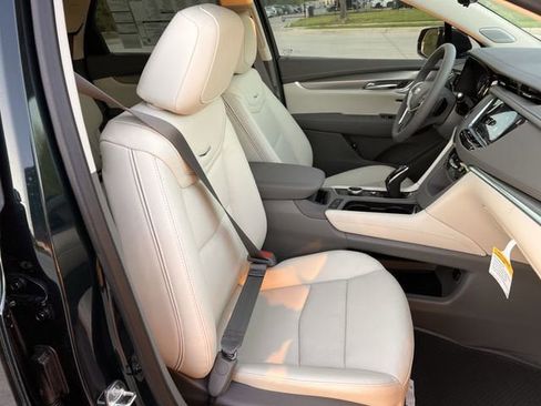 New 2026 Cadillac XT5 Premium Luxury image 23