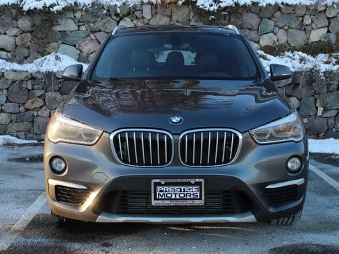 Used 2017 BMW X1 xDrive28i image 3