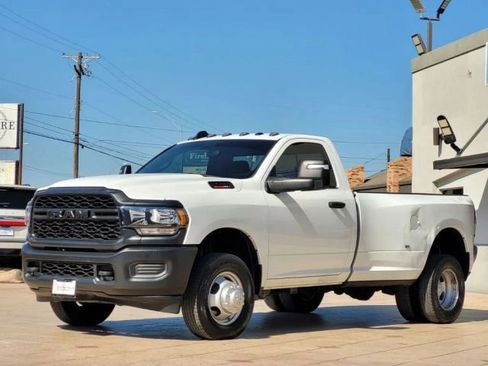 Used 2024 RAM 3500 Tradesman image 3