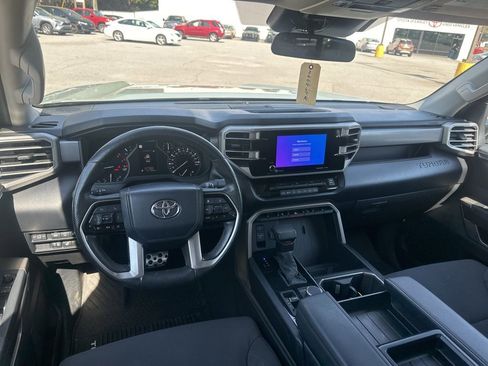 Used 2022 Toyota Tundra SR5 w/ TRD Off-Road Package image 10