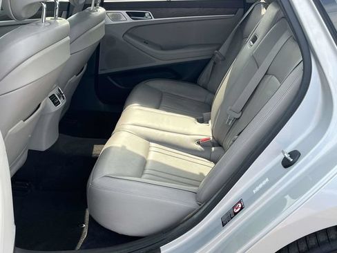 Used 2018 Genesis G80 5.0 Ultimate RWD image 16
