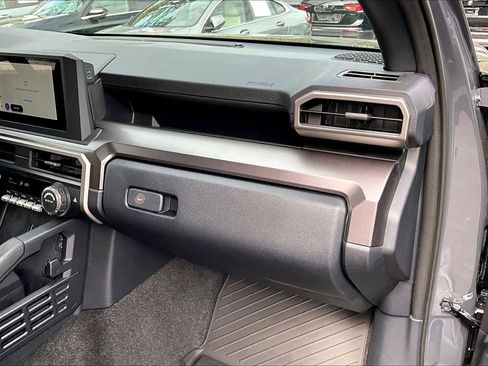 Used 2025 Toyota 4Runner SR5 image 20