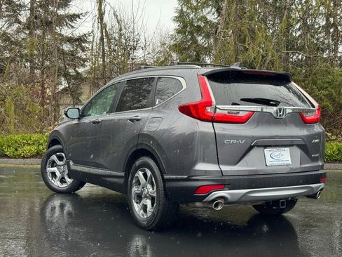 Used 2019 Honda CR-V Touring image 4