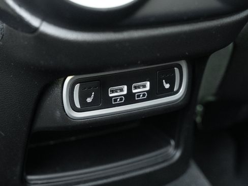 Used 2022 Alfa Romeo Stelvio Ti AWD/4WD image 28
